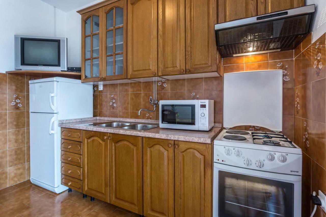 Apartmani Bezma Bol Ngoại thất bức ảnh