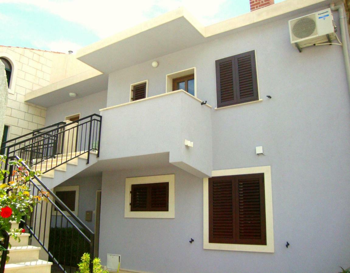 Apartmani Bezma Bol Ngoại thất bức ảnh