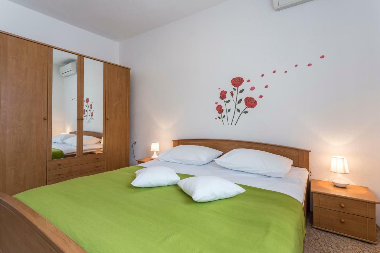 Apartmani Bezma Bol Ngoại thất bức ảnh