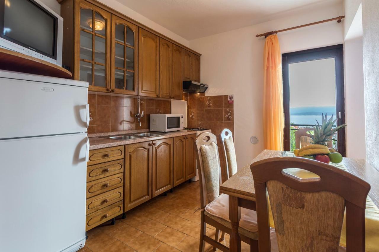 Apartmani Bezma Bol Ngoại thất bức ảnh