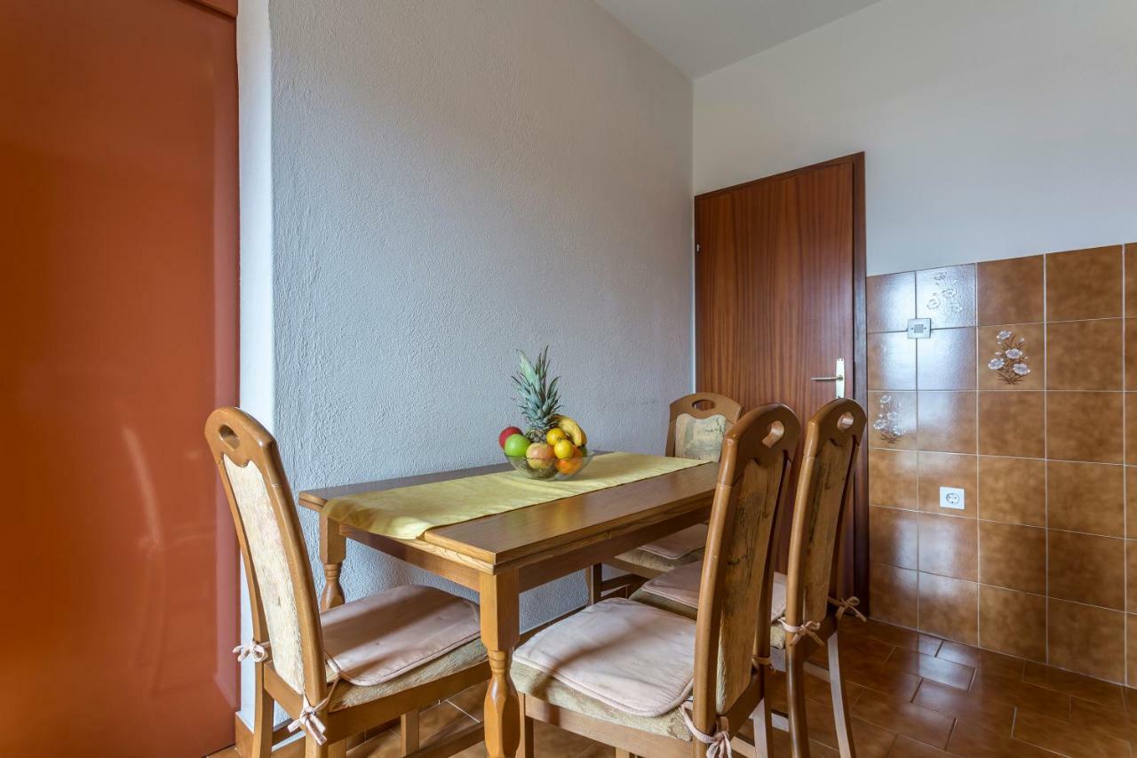 Apartmani Bezma Bol Ngoại thất bức ảnh